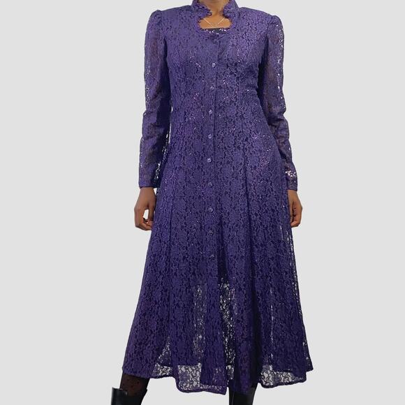Vintage Purple Floral Lace High Neck Button Front Long Overlay Midi Dress Sz M - Picture 1 of 8